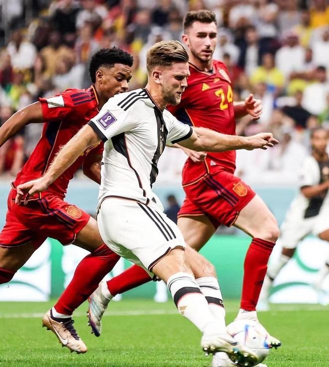 足球联赛赛季最佳射手候选名单揭晓