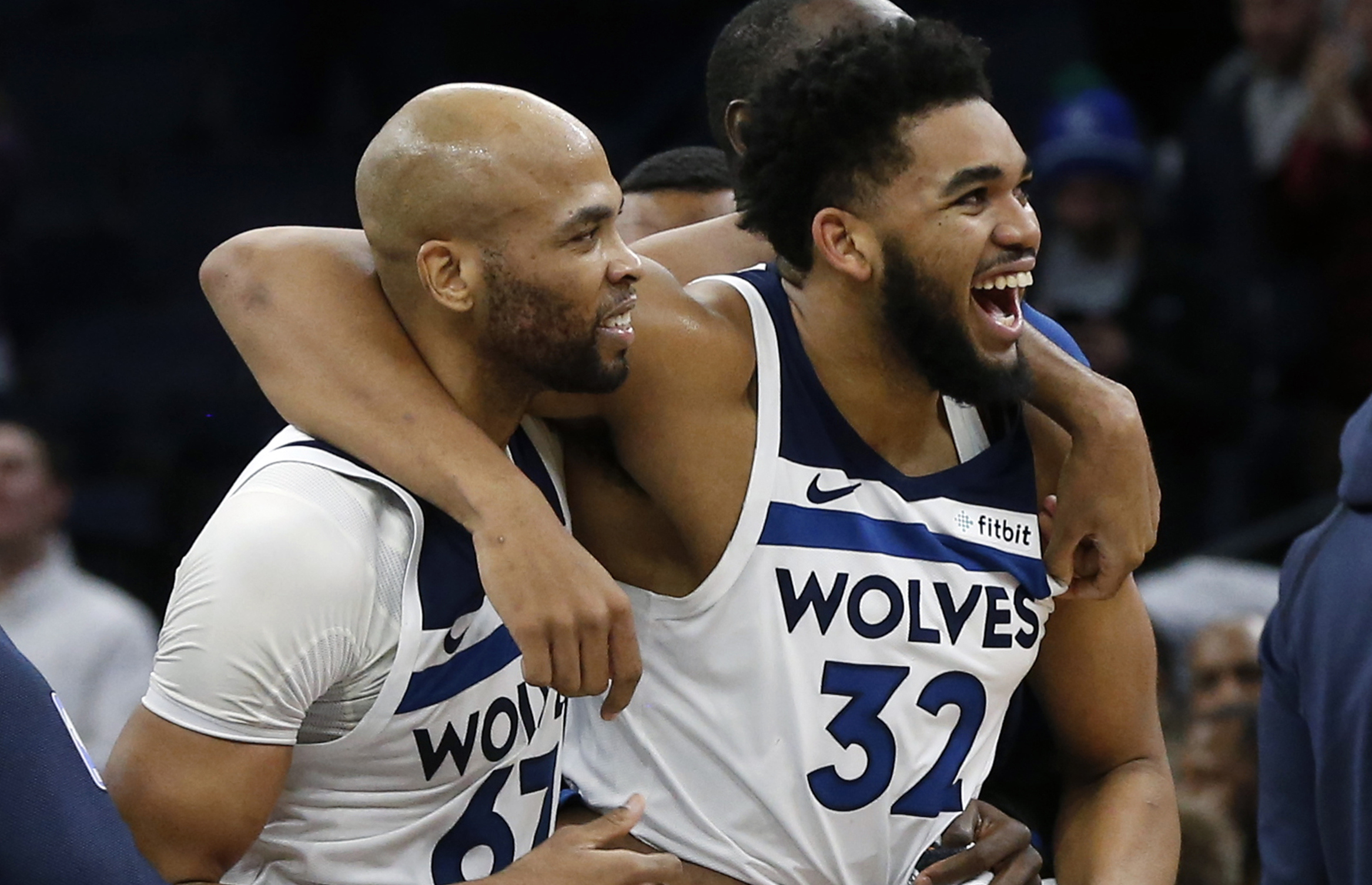 东体：申花主力赛季中后期身心疲劳，阵容一直是“明牌”状态