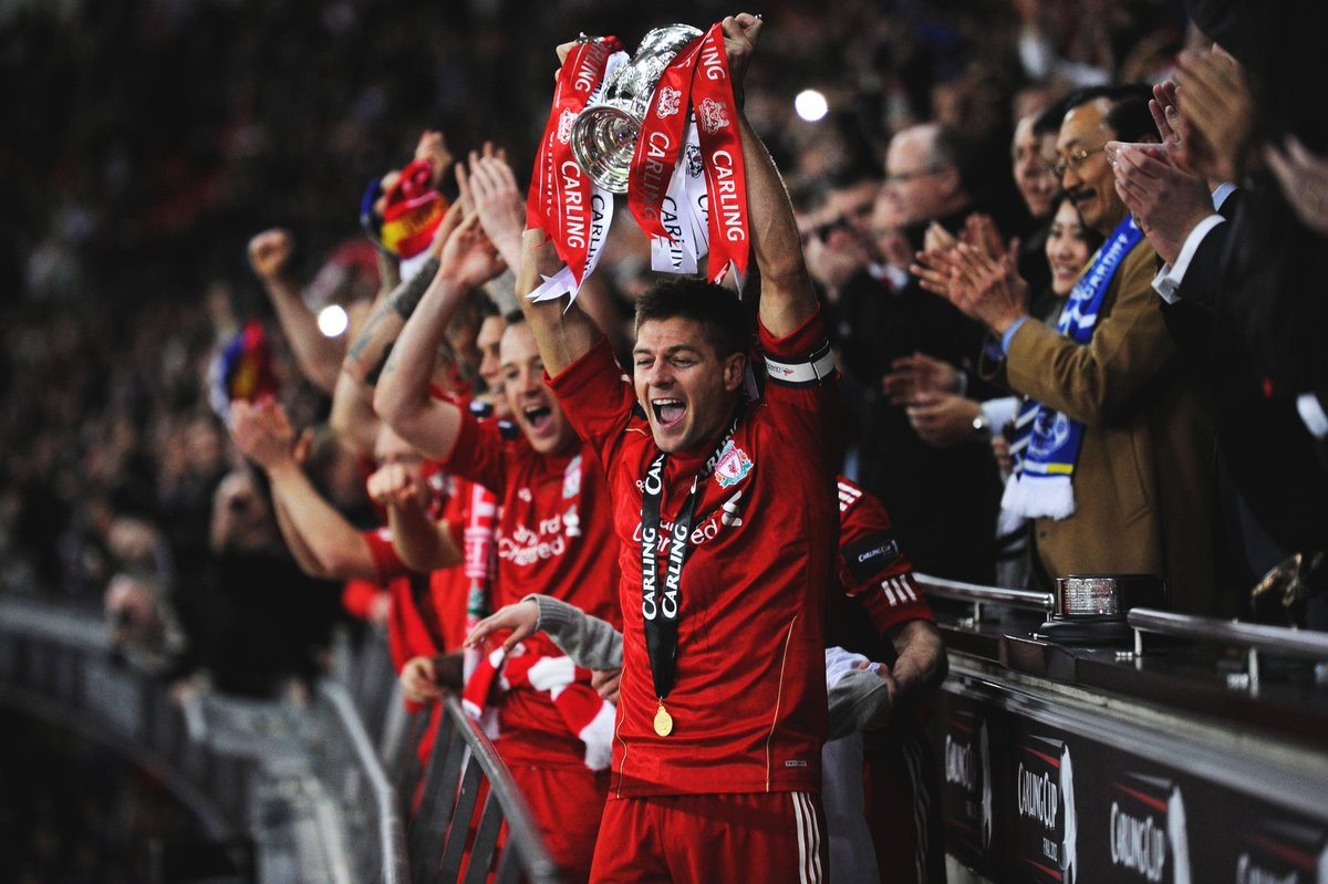 恭喜！跻身世界前五后羽毛球名将向女友求婚成功，事业爱情双丰收