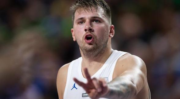 科比49分vs奥尼尔30分