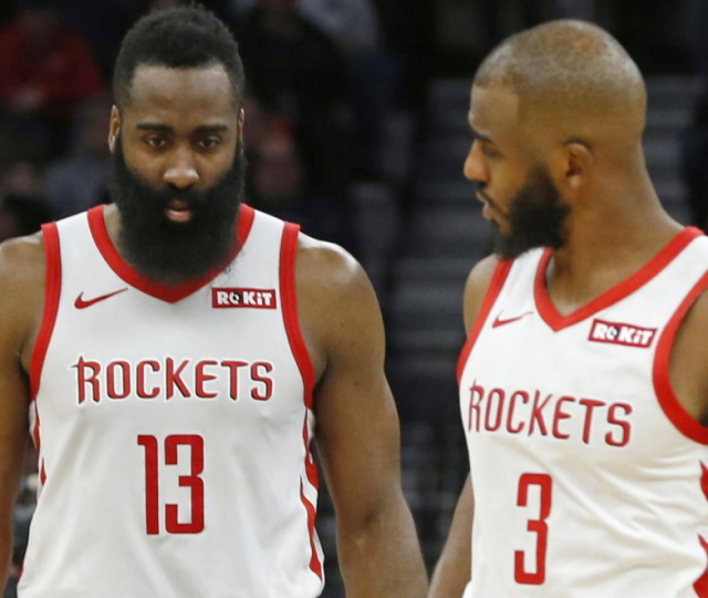 萨尼亚选择内马尔为自己最难对付的对手，廷贝尔选择梅西