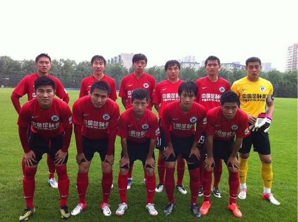 LOL：前LPL解说公开发文跳锤Uzi，疑似和德州假赛有关，RNG老板自曝