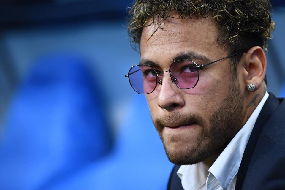 精灵教母的胜利，被禁赛的俄体操女皇，亲手把中国姑娘送上冠军领奖台