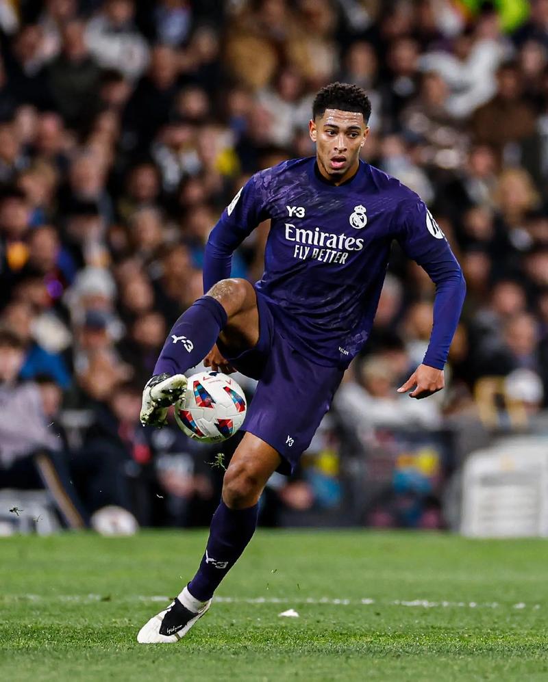 国足23人名单难产！伊万做出排除决策，申花与蓉城球员或面临缺席沙特之战