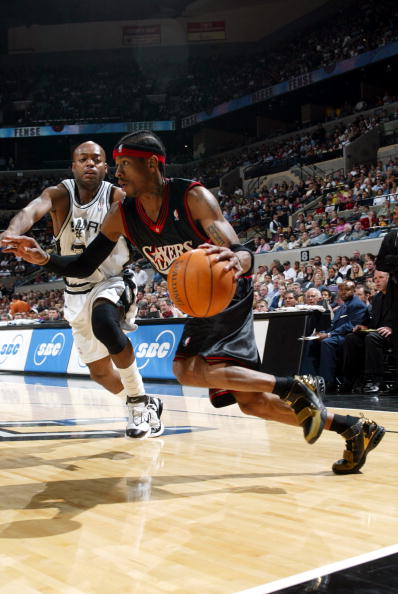 东契奇45+10+14+5詹姆斯28+7+10 湖人逆转爵士